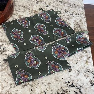 Vera Bradley Green Paisley Travel Bags NWOT